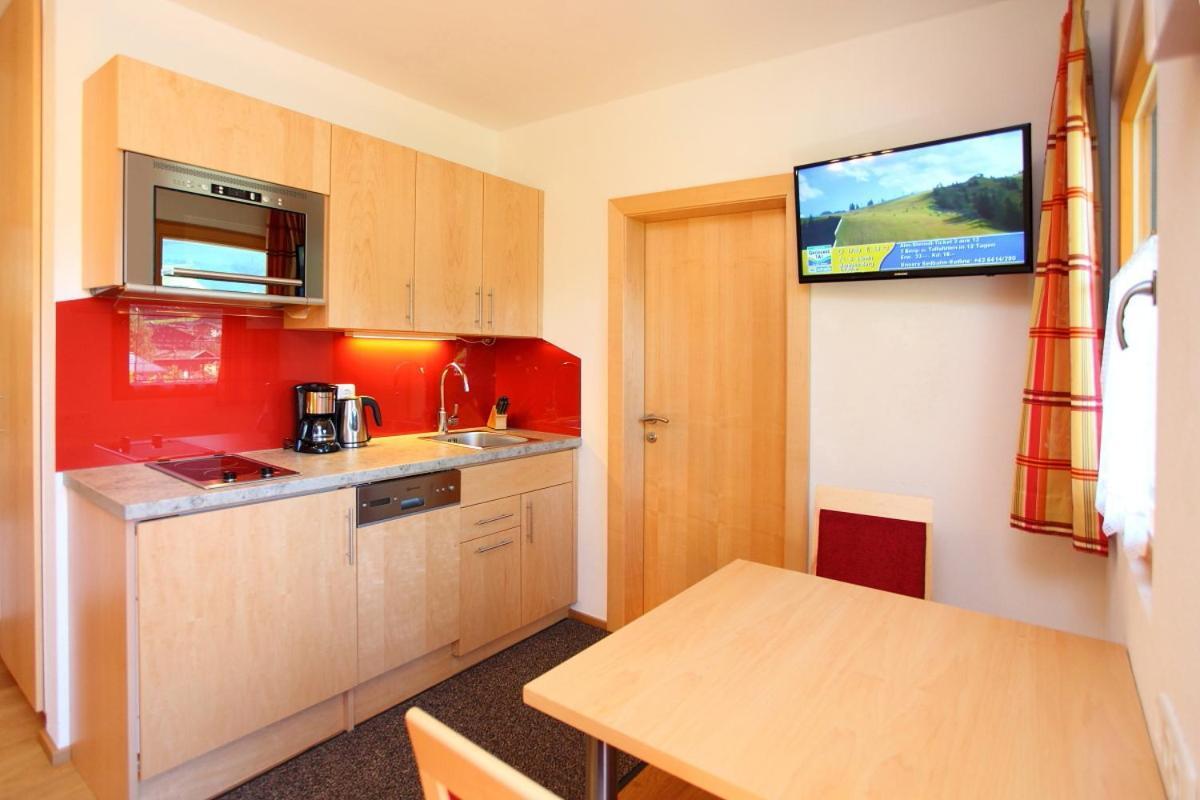 Ferienwohnung/Apartment Erna Prommegger กรอสซาร์ล ภายนอก รูปภาพ